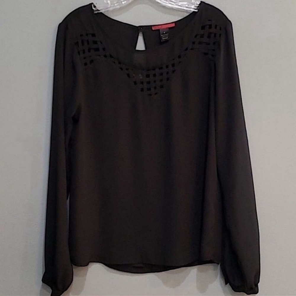 BKE Red black long sleeve cut out blouse